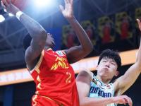 IM竞技体育平台-吉林男篮遭遇江苏队逆转，惨败收场