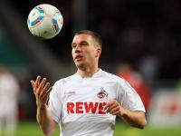 IM英雄联盟竞猜-冰与火的对决，米切尔在深圳之夜点燃全场