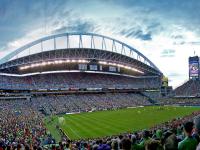 IM电竞博彩-布克攻防两端统治全场，上海男篮力克太阳队展现团队韧性