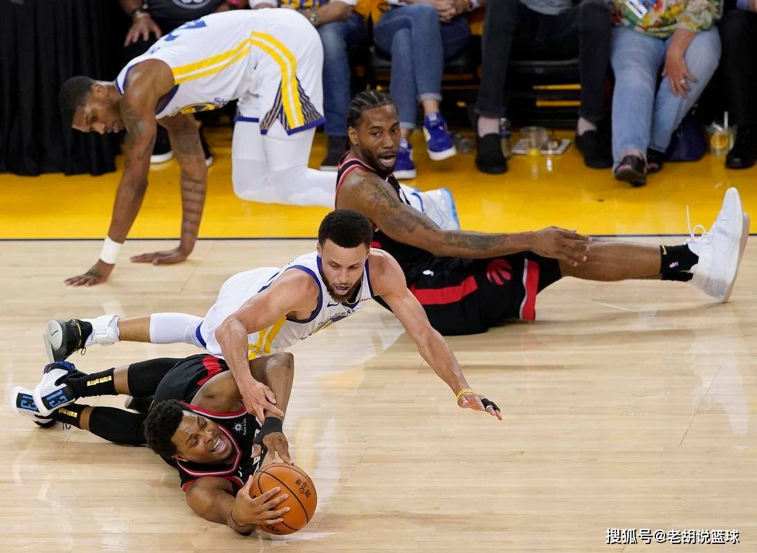 包含猛龙队后卫受伤，球队稳定性受到考验的词条