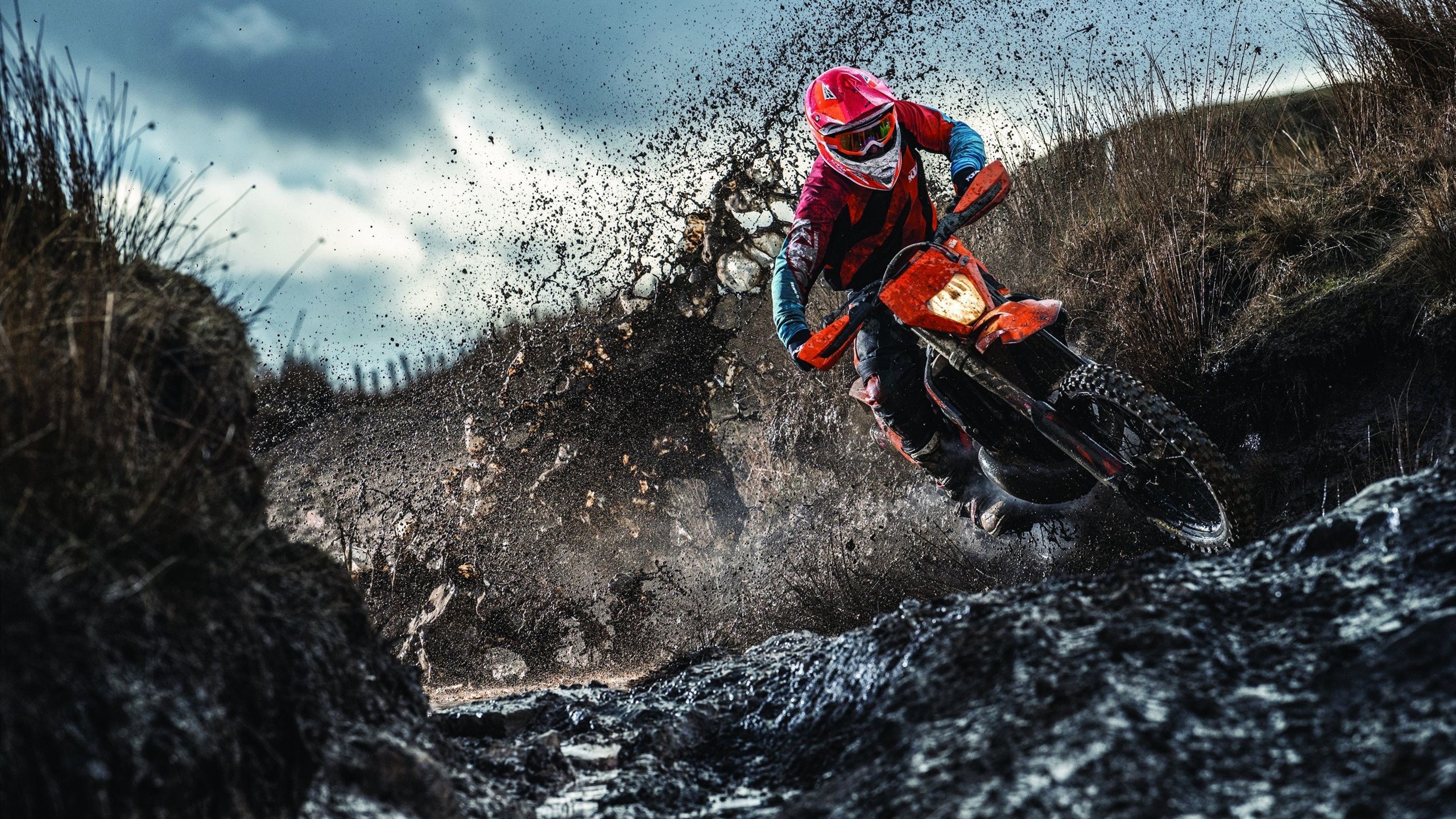 冰川之怒，冰岛连续得分压制秘鲁，美加墨世界杯焦点战诞生新传奇