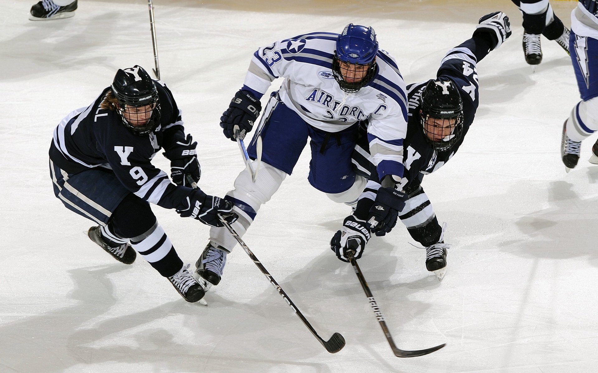 跨界主宰，当恩比德在西甲德比横扫湖人式传奇