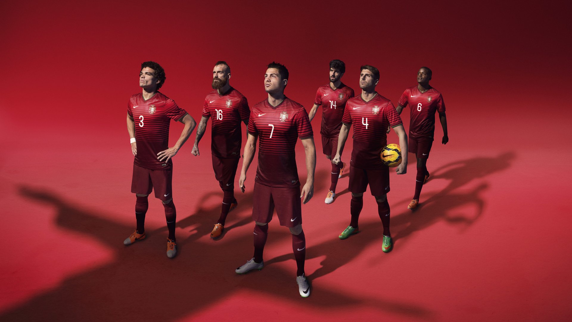 从墨尔本到都灵，德约科维奇如何将澳网翻盘能量注入ATP总决赛的团队胜利